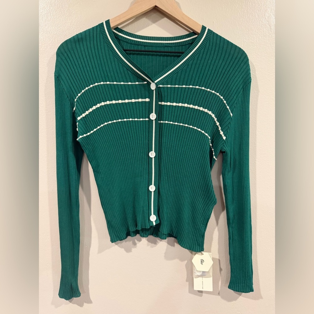 NWT Green Ribbed Button-Up Sweater Size Medium
